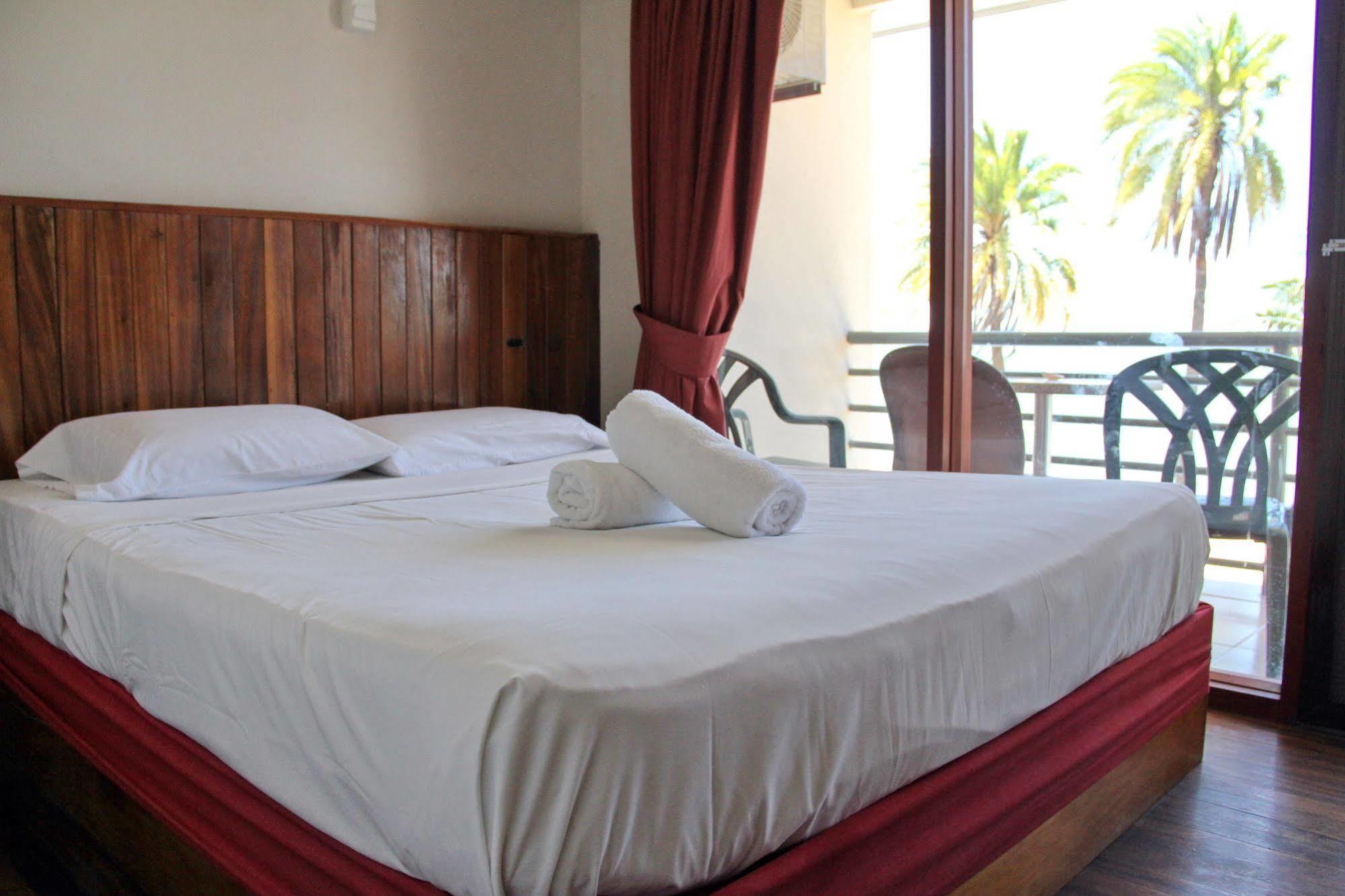 Tropic Of Capricorn Hotel Nadi Exterior photo